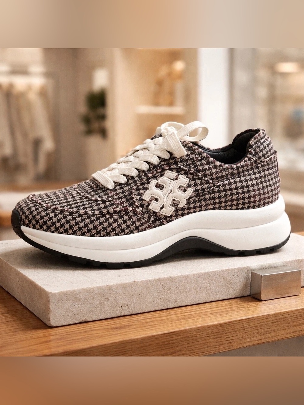 Tory Burch Houndstooth Kick Trainer Sneakers Size 8